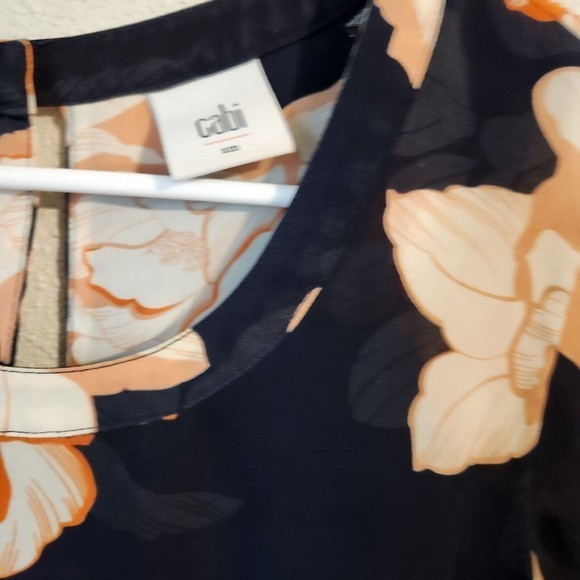 CAbi Blossom Floral Cap Sleeve Tiered Blouse Womens Size Small - Picture 5 of 6